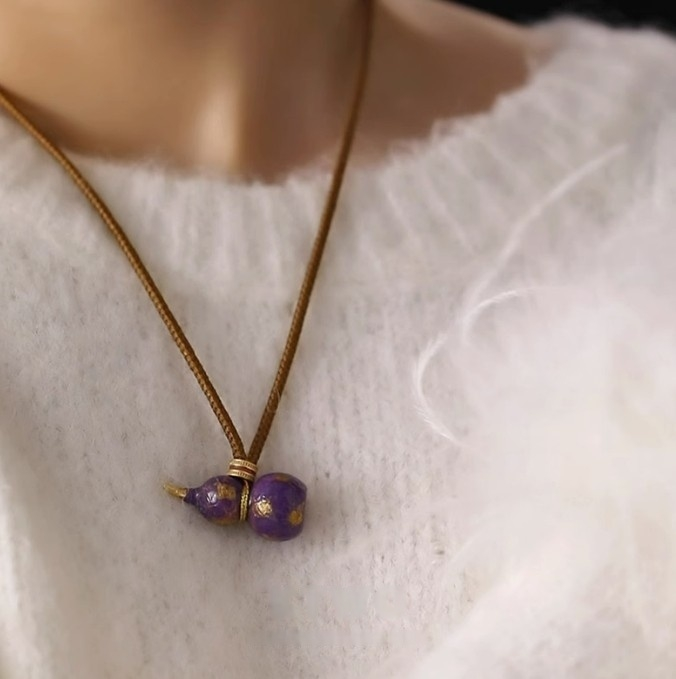 Lasting Love Hulu Necklace