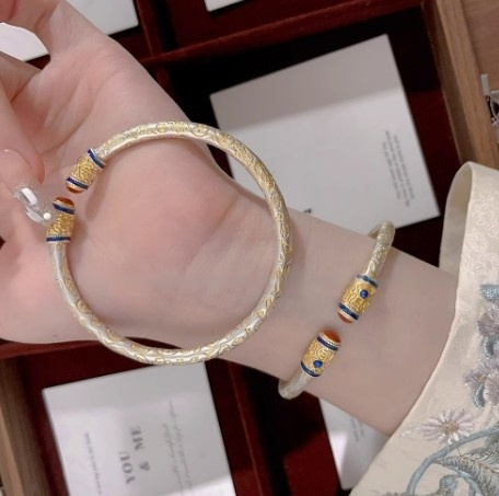 Golden Prosperity Bracelet